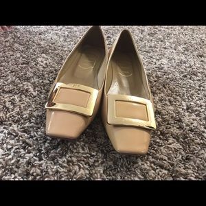 Authentic roger vivier pumps